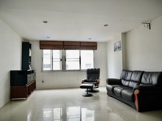 Condo en venta de 1 habitaciones en Wang Thonglang, Bangkok