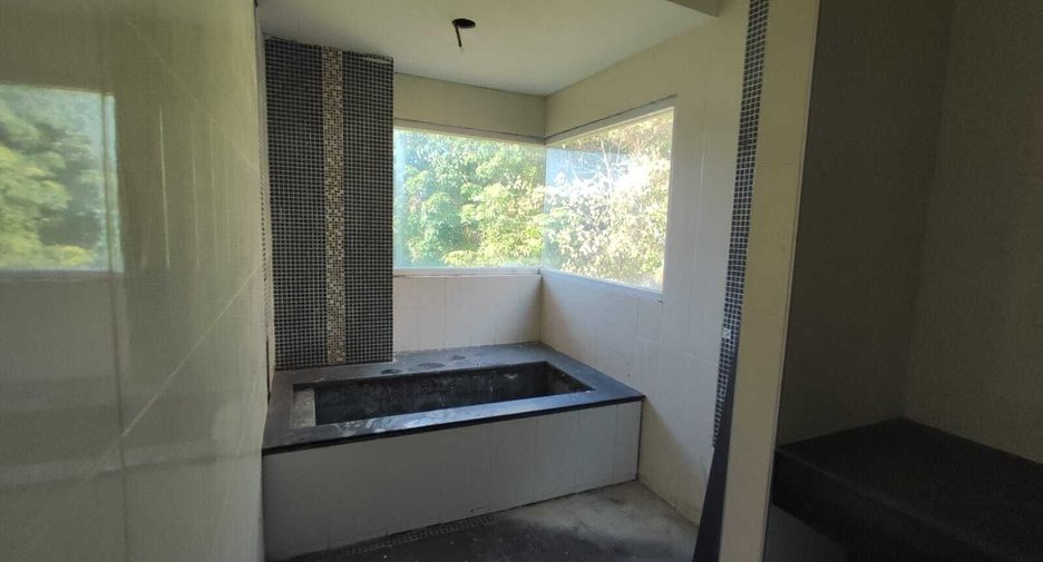 For sale 3 bedrooms condo in Mueang Phuket, Phuket