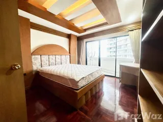 For sale そして for rent 4 ベッドルーム condo in Khlong Toei, Bangkok