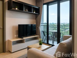 Condo en alquiler de 2 habitaciones en Bang Na, Bangkok