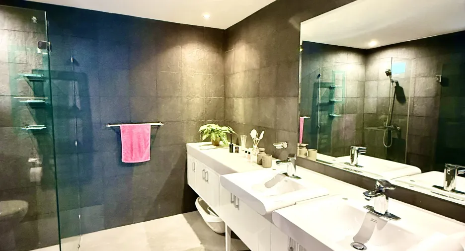 For sale 3 bedrooms condo in Mueang Phuket, Phuket