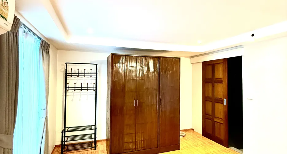 For sale 3 bedrooms condo in Mueang Phuket, Phuket