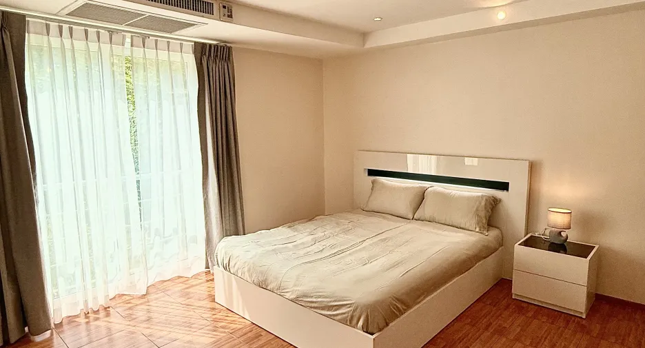 For sale 3 bedrooms condo in Mueang Phuket, Phuket
