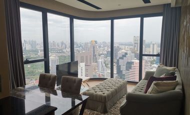 For rent 2 bedrooms condo in Bang Rak, Bangkok
