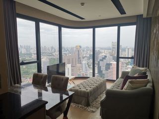 À louer 2 chambres condo à Bang Rak, Bangkok