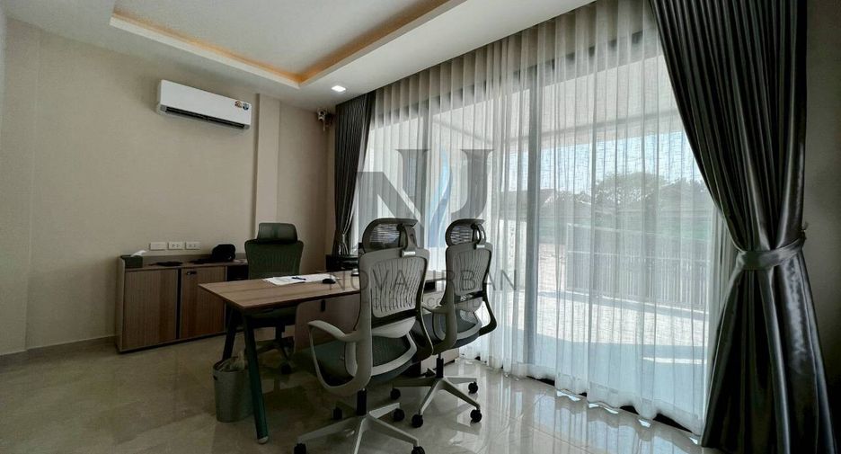 For sale 5 ベッドルーム house in Bang Lamung, Chonburi