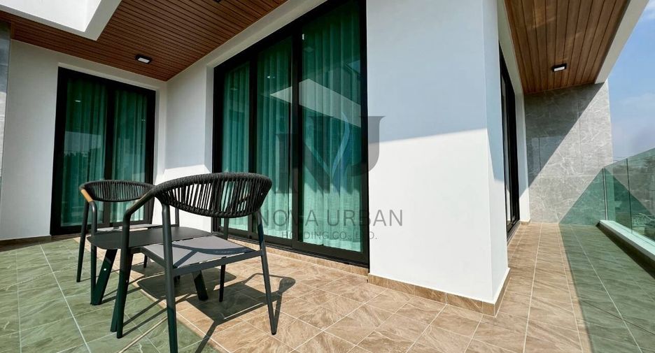 For sale 5 ベッドルーム house in Bang Lamung, Chonburi