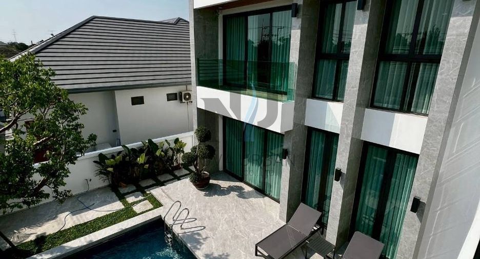 For sale 5 ベッドルーム house in Bang Lamung, Chonburi