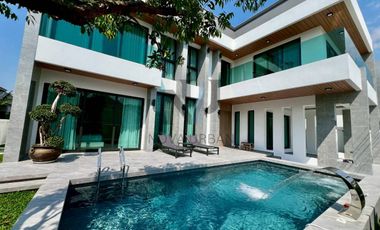 For sale 5 ベッドルーム house in Bang Lamung, Chonburi