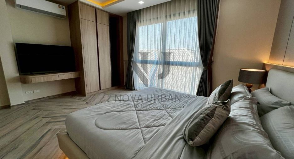 For sale 5 ベッドルーム house in Bang Lamung, Chonburi
