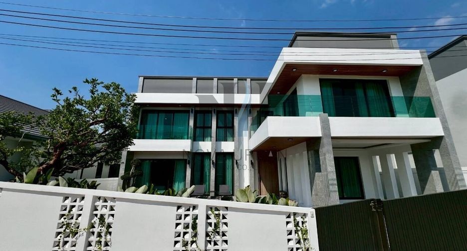 For sale 5 ベッドルーム house in Bang Lamung, Chonburi