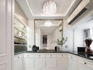 Haus zum Kauf und zur Miete mit 4 Zimmer in Watthana, Bangkok