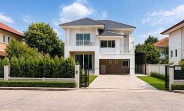 For rent 4 bedrooms house in Bang Khen, Bangkok