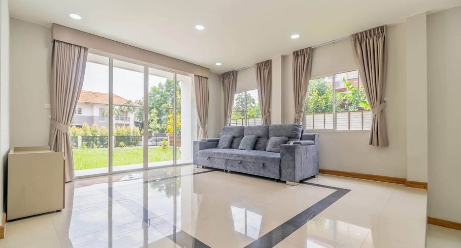 For rent 4 bedrooms house in Bang Khen, Bangkok