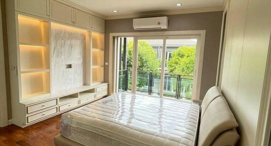 For sale and for rent 4 bedrooms house in Bang Phli, Samut Prakan
