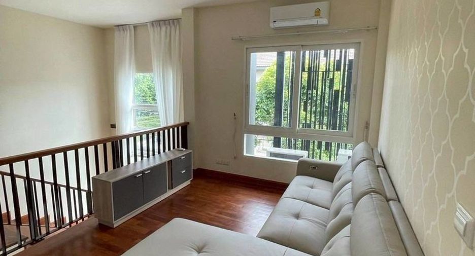 For sale and for rent 4 bedrooms house in Bang Phli, Samut Prakan