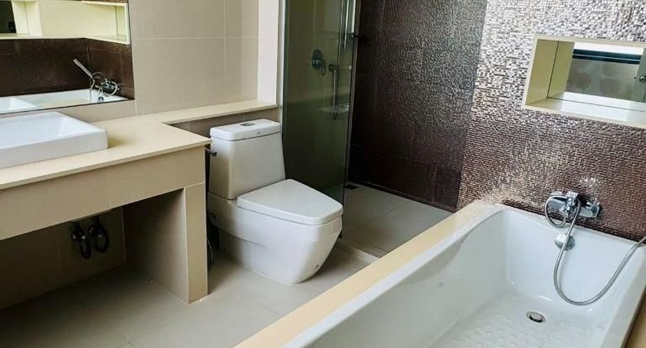 ให้เช่า 4 ห้องนอน คอนโด ใน สาทร, กรุงเทพฯ