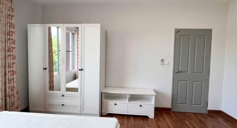 Haus zur Miete mit 3 Zimmer in San Kamphaeng, Chiang Mai