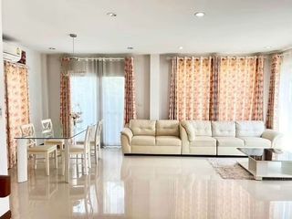 Haus zur Miete mit 3 Zimmer in San Kamphaeng, Chiang Mai