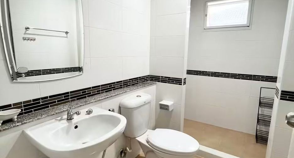 Haus zur Miete mit 3 Zimmer in San Kamphaeng, Chiang Mai