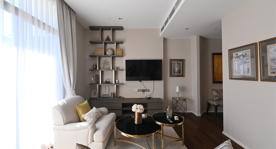 Condo en alquiler de 2 habitaciones en Khlong Toei, Bangkok