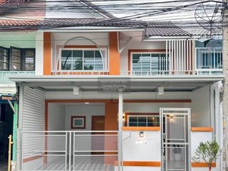 Reihenhaus zum Kauf mit 3 Zimmer in Bang Bua Thong, Nonthaburi
