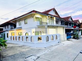 Продажа 3 спальни таунхаус в Khlong Luang, Патумтани