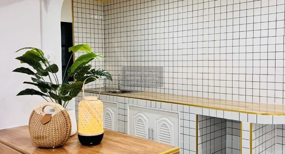 Продажа 3 спальни таунхаус в Khlong Luang, Патумтани