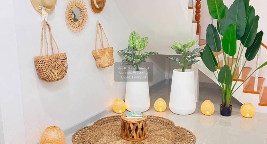 For sale 2 bedrooms townhouse in Sai Noi, Nonthaburi