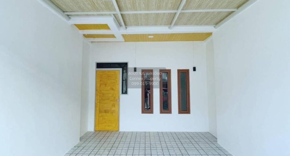 For sale 2 bedrooms townhouse in Sai Noi, Nonthaburi