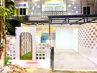 Продажа 3 спальни таунхаус в Thanyaburi, Патумтани
