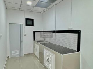 For sale 3 bedrooms townhouse in Sai Noi, Nonthaburi