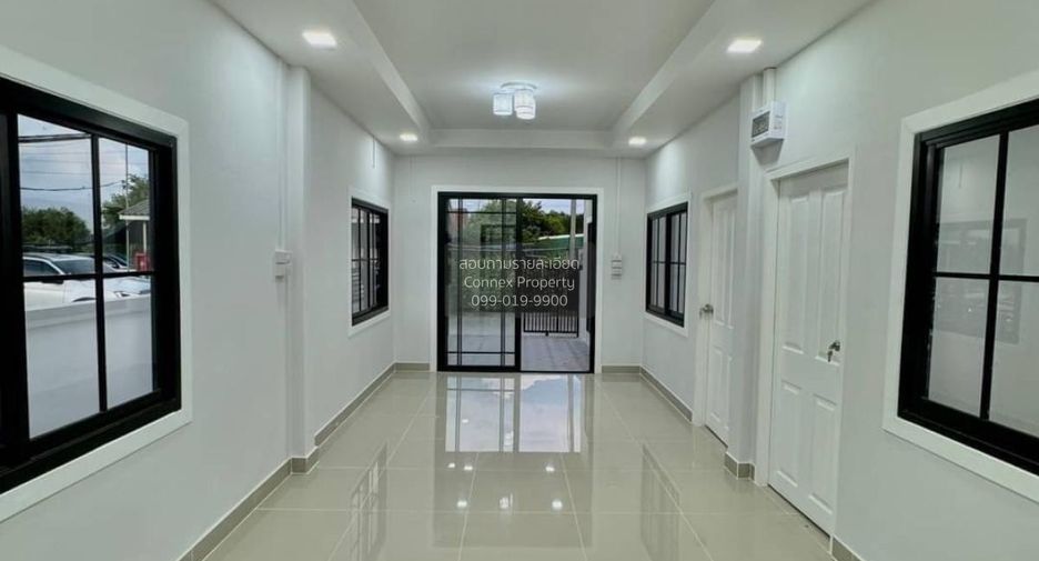 For sale 3 bedrooms townhouse in Sai Noi, Nonthaburi