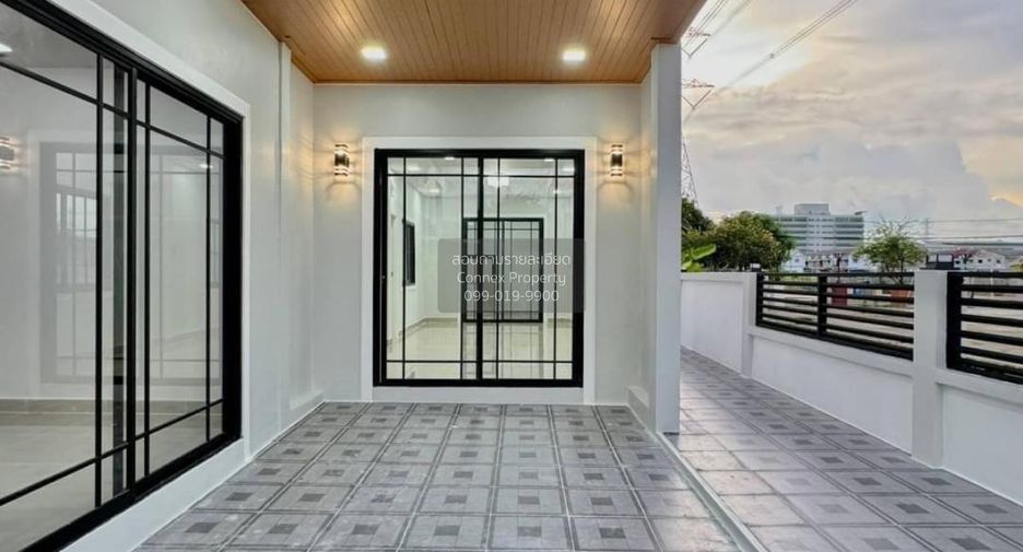For sale 3 bedrooms townhouse in Sai Noi, Nonthaburi