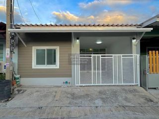 Reihenhaus zum Kauf mit 3 Zimmer in Bang Bua Thong, Nonthaburi