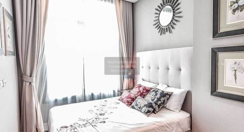 For sale 2 bedrooms condo in Khlong Toei, Bangkok