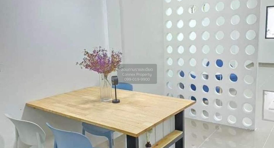 For sale 2 ベッドルーム townhouse in Sai Noi, Nonthaburi