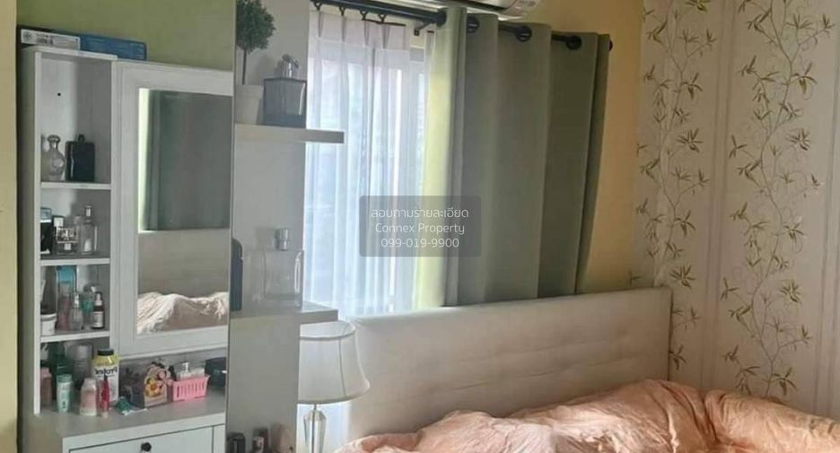 Casa adosada en venta de 3 habitaciones en Bang Khun Thian, Bangkok