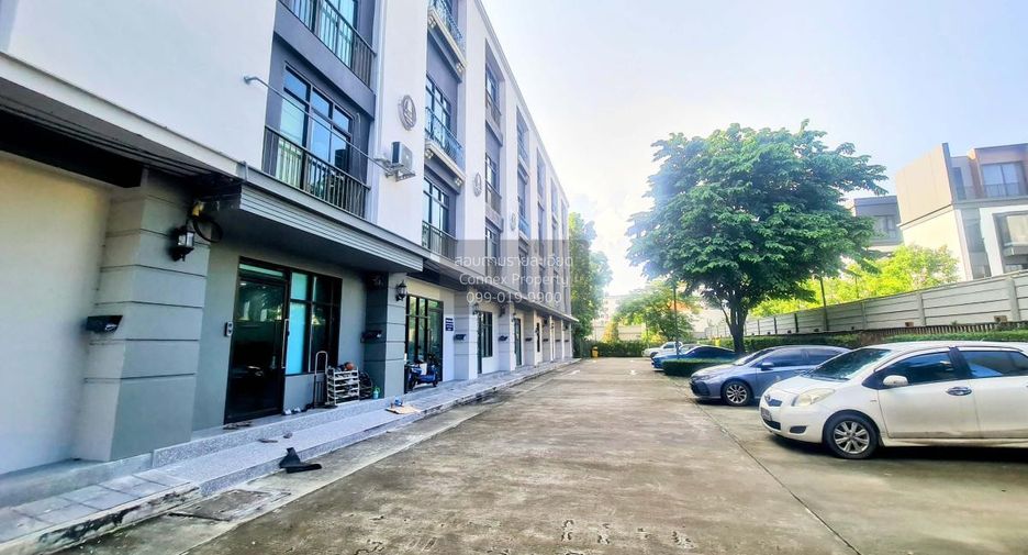 For sale 3 ベッドルーム retail Space in Wang Thonglang, Bangkok