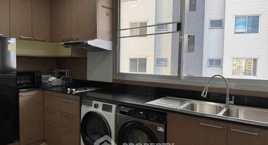 À vendre 2 chambres condo à Bang Na, Bangkok