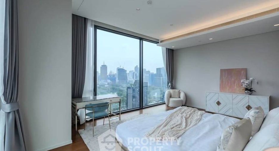 For rent and for sale 5 bedrooms condo in Pathum Wan, Bangkok