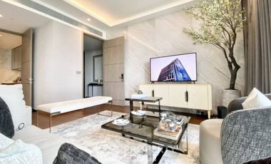 For sale 4 bedrooms condo in Khlong Toei, Bangkok