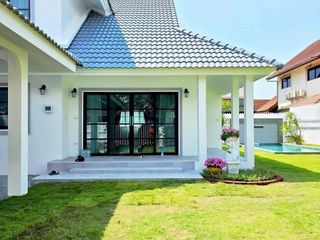 À vendre 4 chambres villa à Bang Lamung, Chonburi
