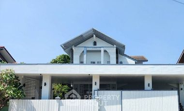 For sale 4 bedrooms house in Lat Krabang, Bangkok