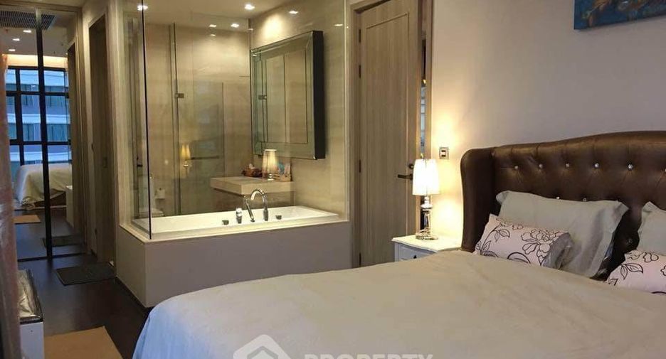 Condo en alquiler de 2 habitaciones en Khlong Toei, Bangkok