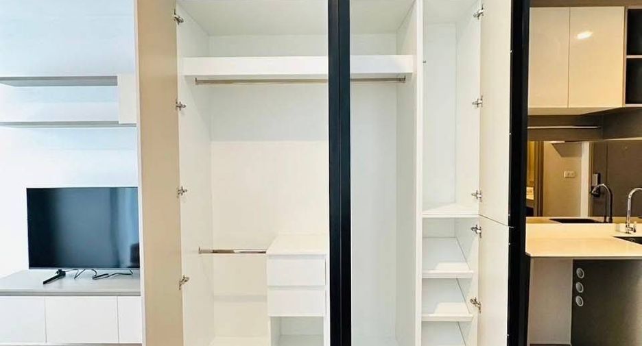 For rent 1 bed condo in Huai Khwang, Bangkok