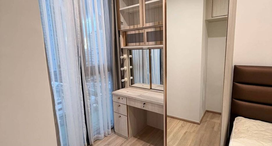 À louer 1 chambre condo à Phaya Thai, Bangkok