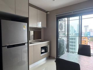 À louer 1 chambre condo à Huai Khwang, Bangkok