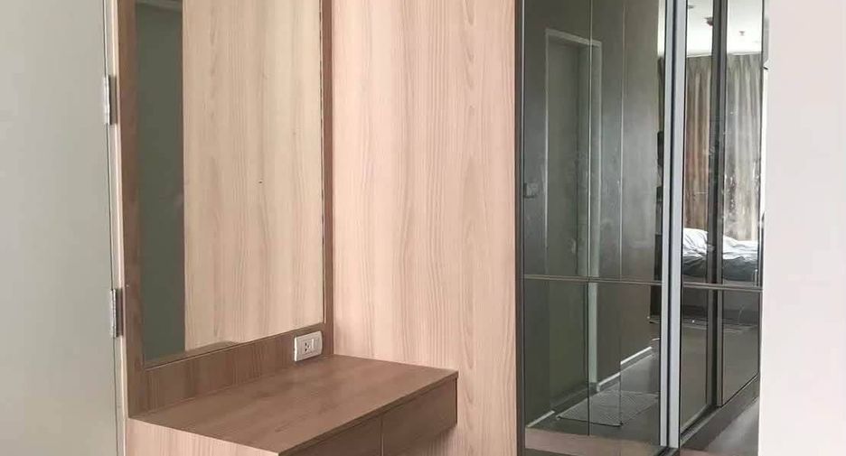 Condo en alquiler de 2 habitaciones en Khlong Toei, Bangkok