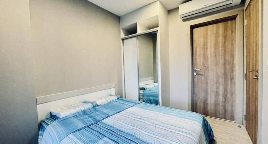 Condo en alquiler de 2 habitaciones en Huai Khwang, Bangkok